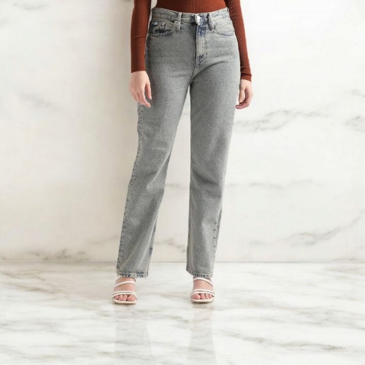 Calvin Klein Womens Strai...